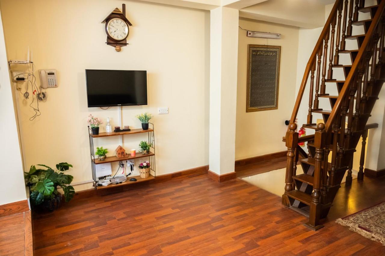 מורי Sarah'S Lodge מראה חיצוני תמונה