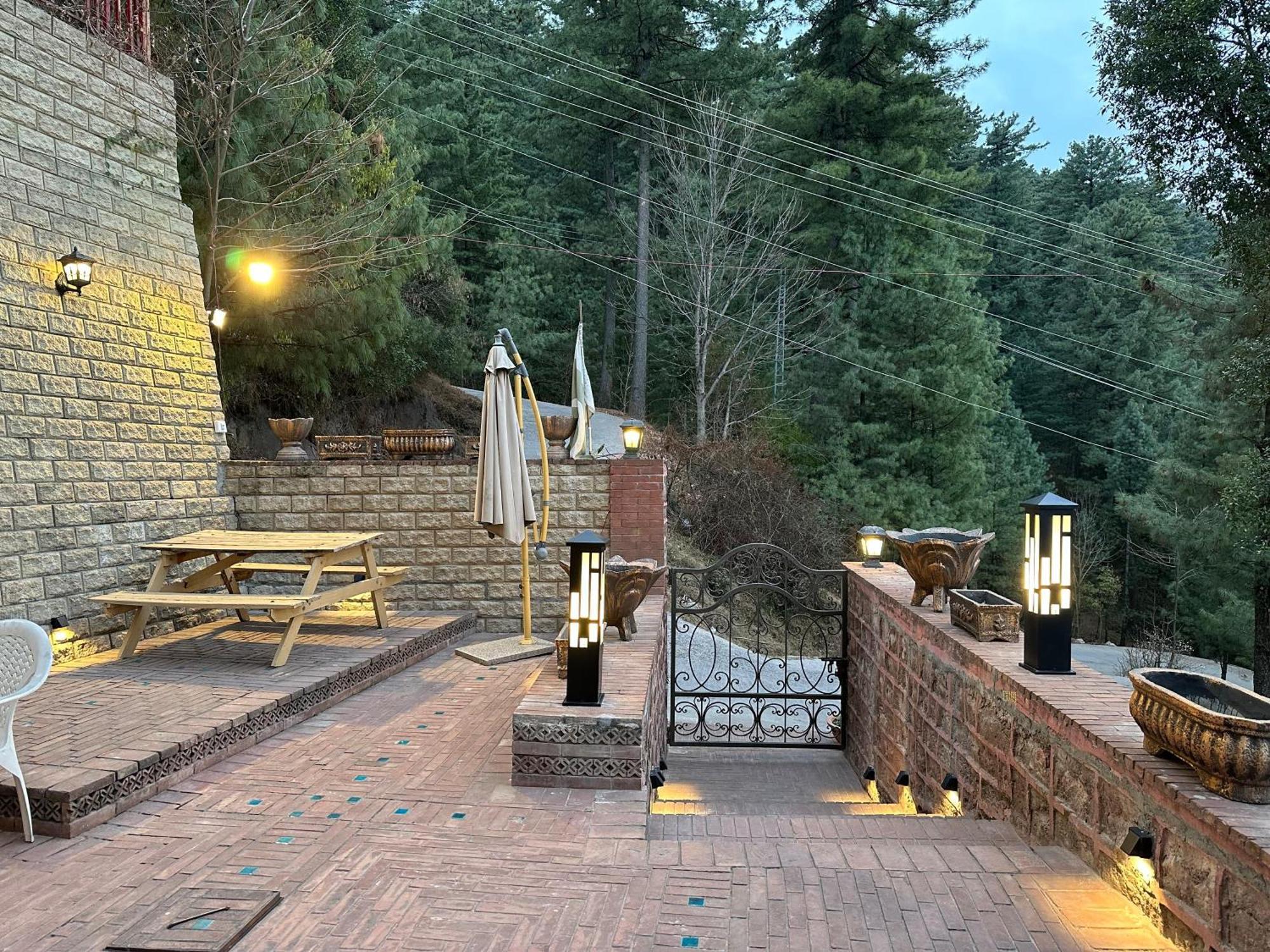 מורי Sarah'S Lodge מראה חיצוני תמונה