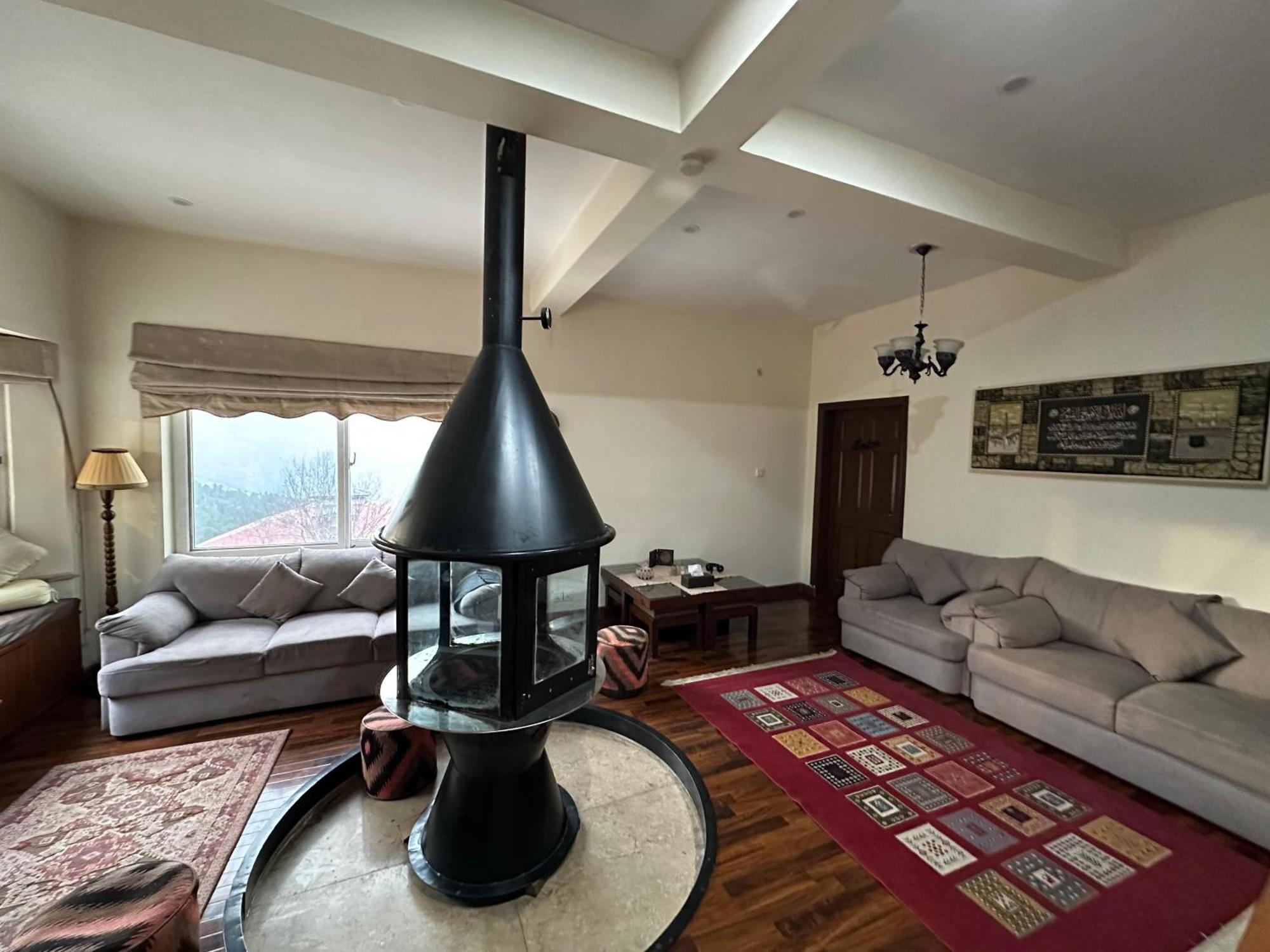 מורי Sarah'S Lodge מראה חיצוני תמונה